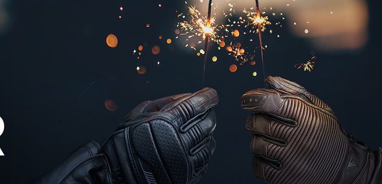 FC Moto – Luksusowa odzież motocyklowa i akcesoria dla pasjonatów