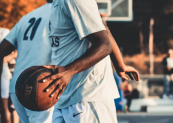 OneBioShop – szeroki wybór kosmetyków, perfum i akcesoriów beauty